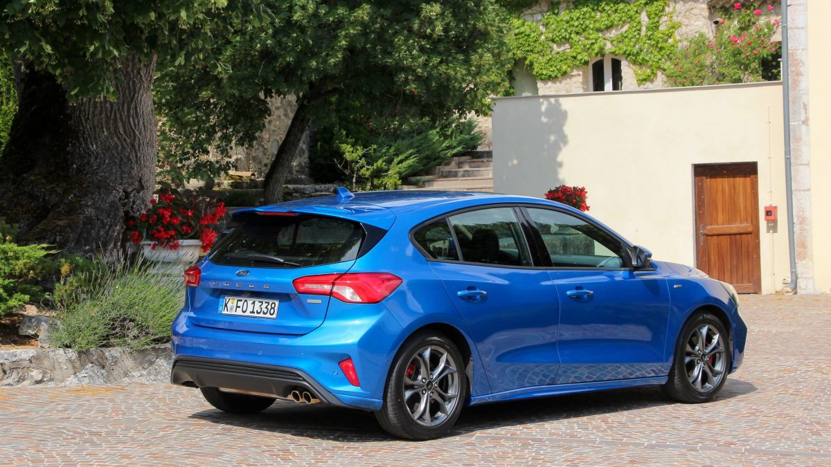 FORD FOCUS