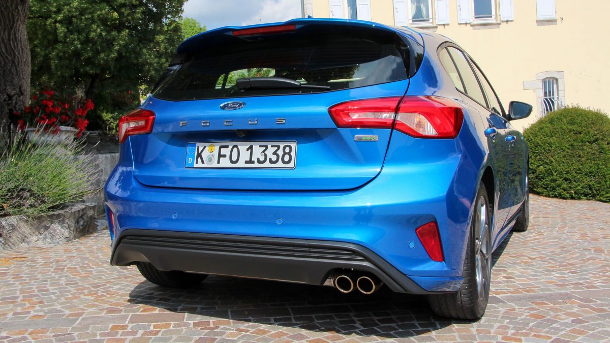 FORD FOCUS