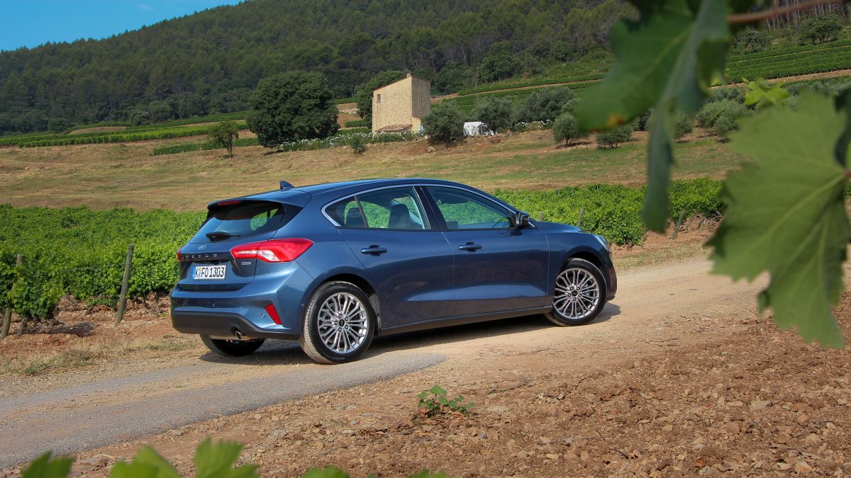 FORD FOCUS