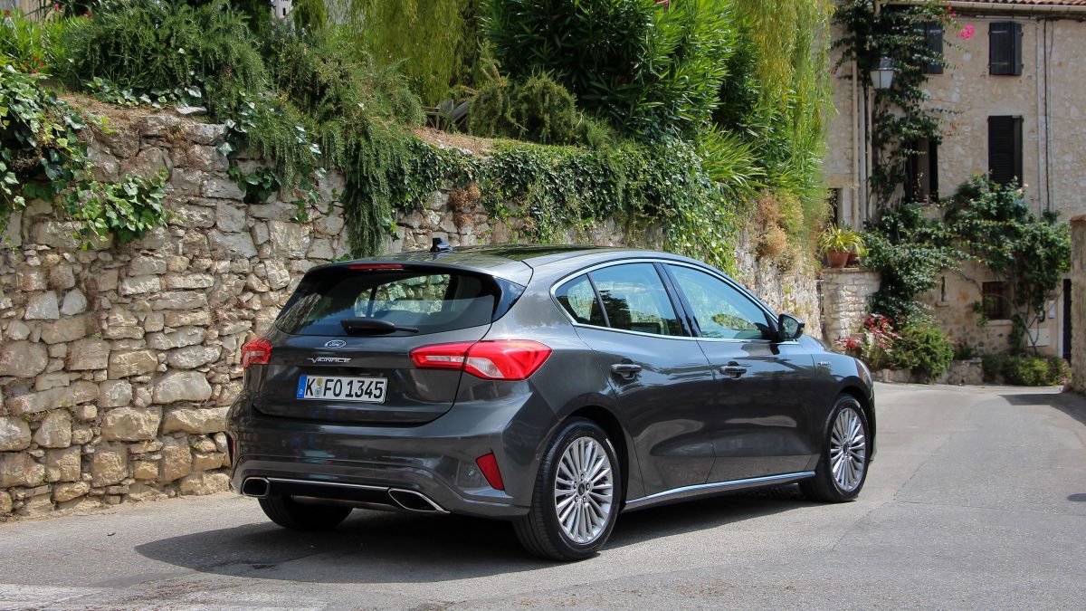 FORD FOCUS