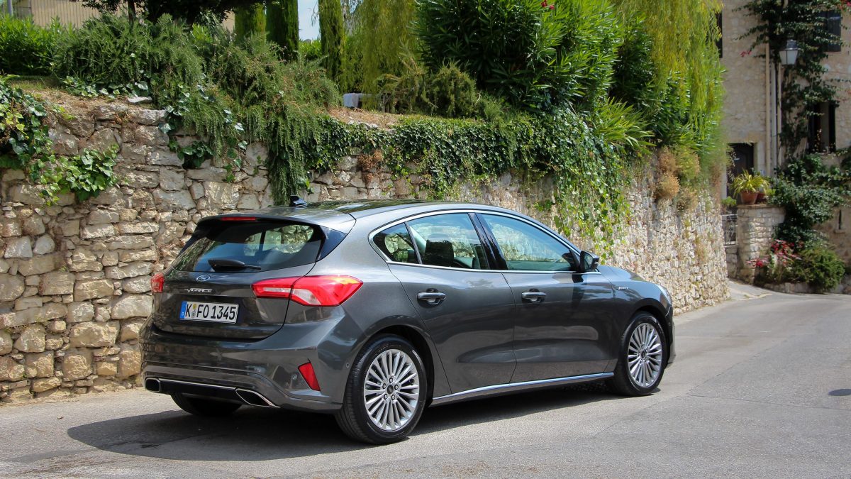 FORD FOCUS