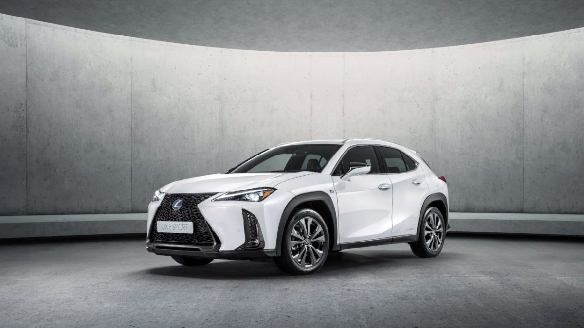 LEXUS