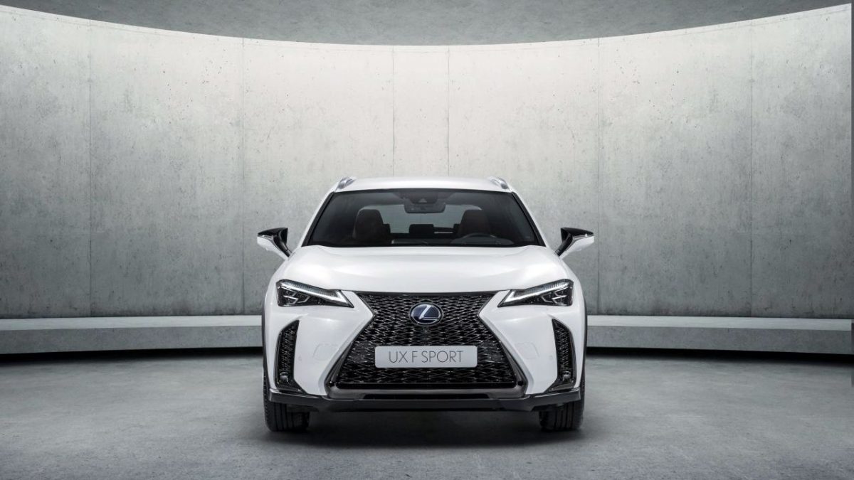 LEXUS
