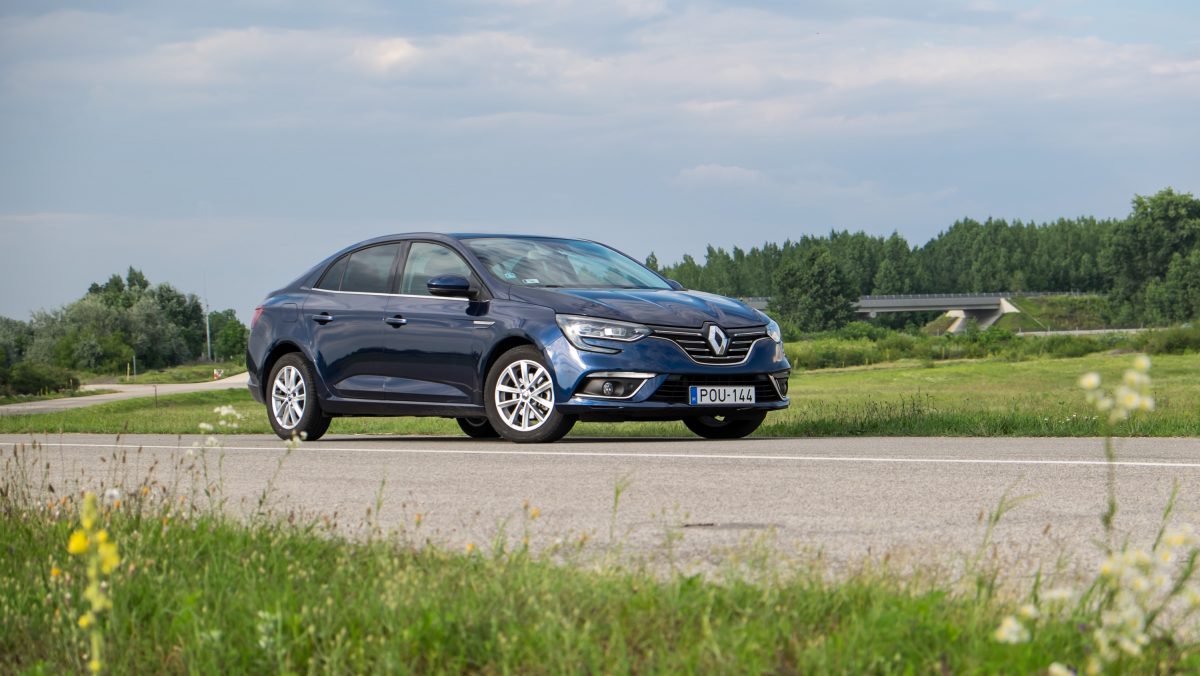 RENAULT MEGANE