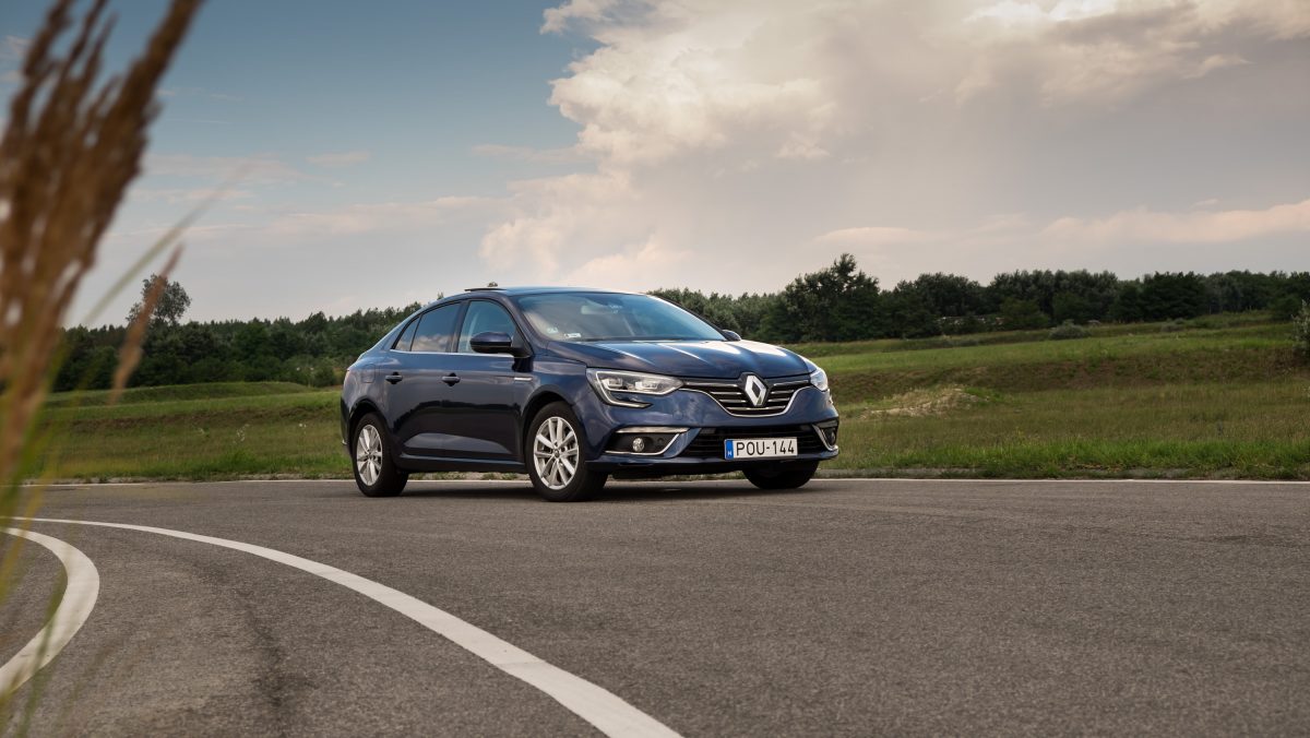 RENAULT MEGANE