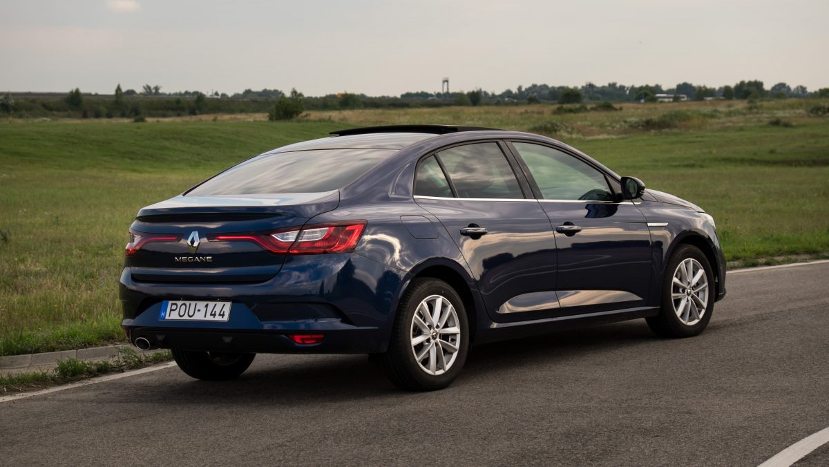 RENAULT MEGANE