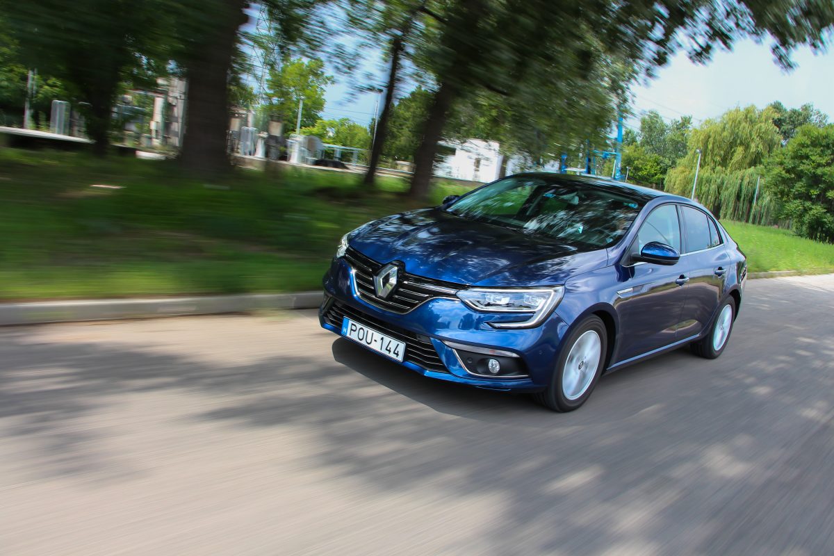 RENAULT MEGANE