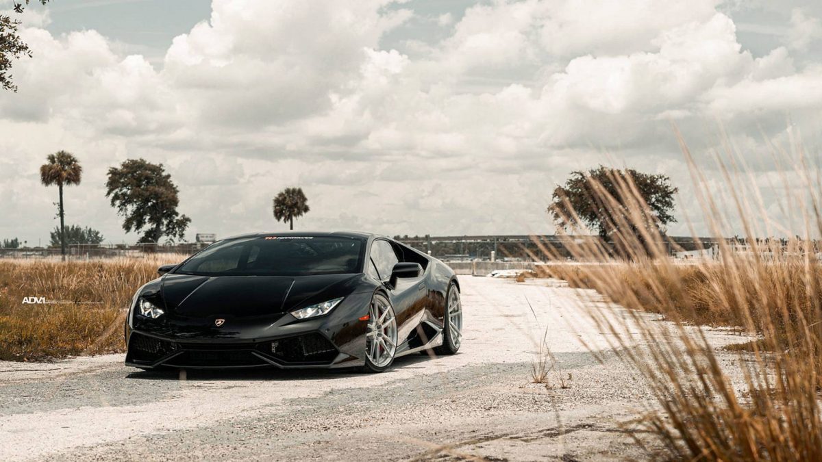 LAMBORGHINI HURACÁN