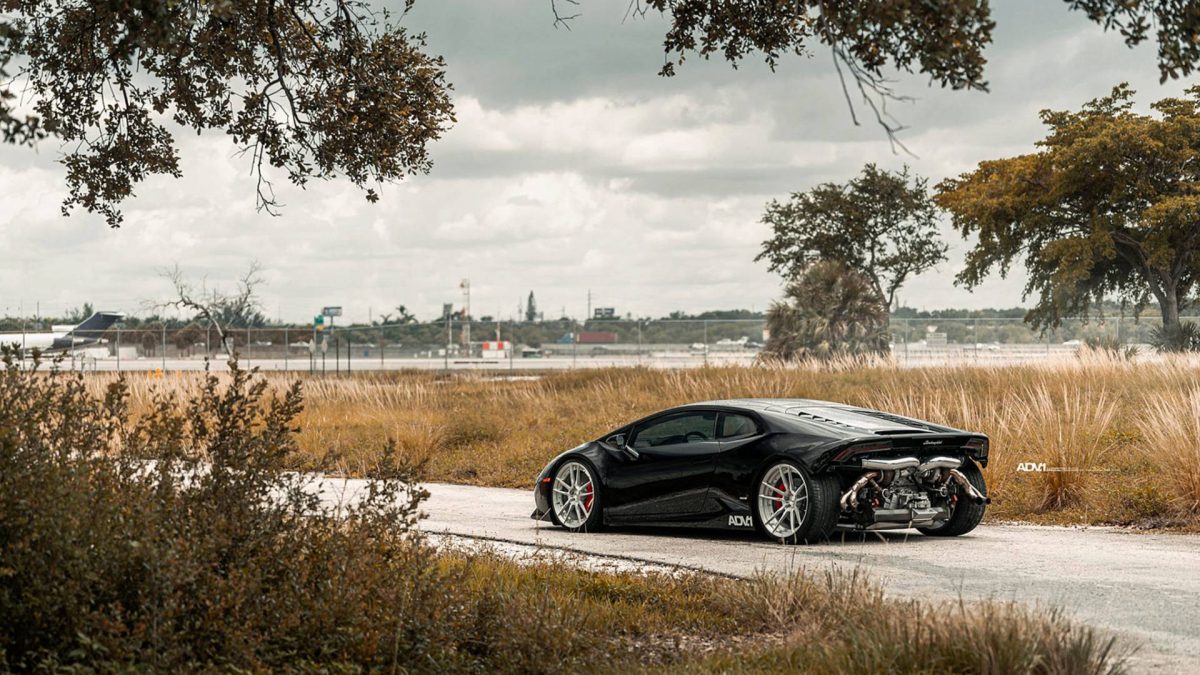 LAMBORGHINI HURACÁN