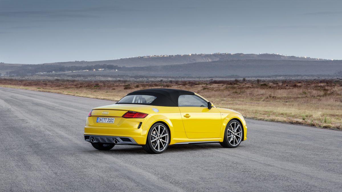 AUDI TT