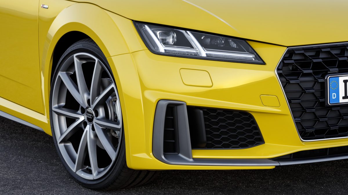 AUDI TT