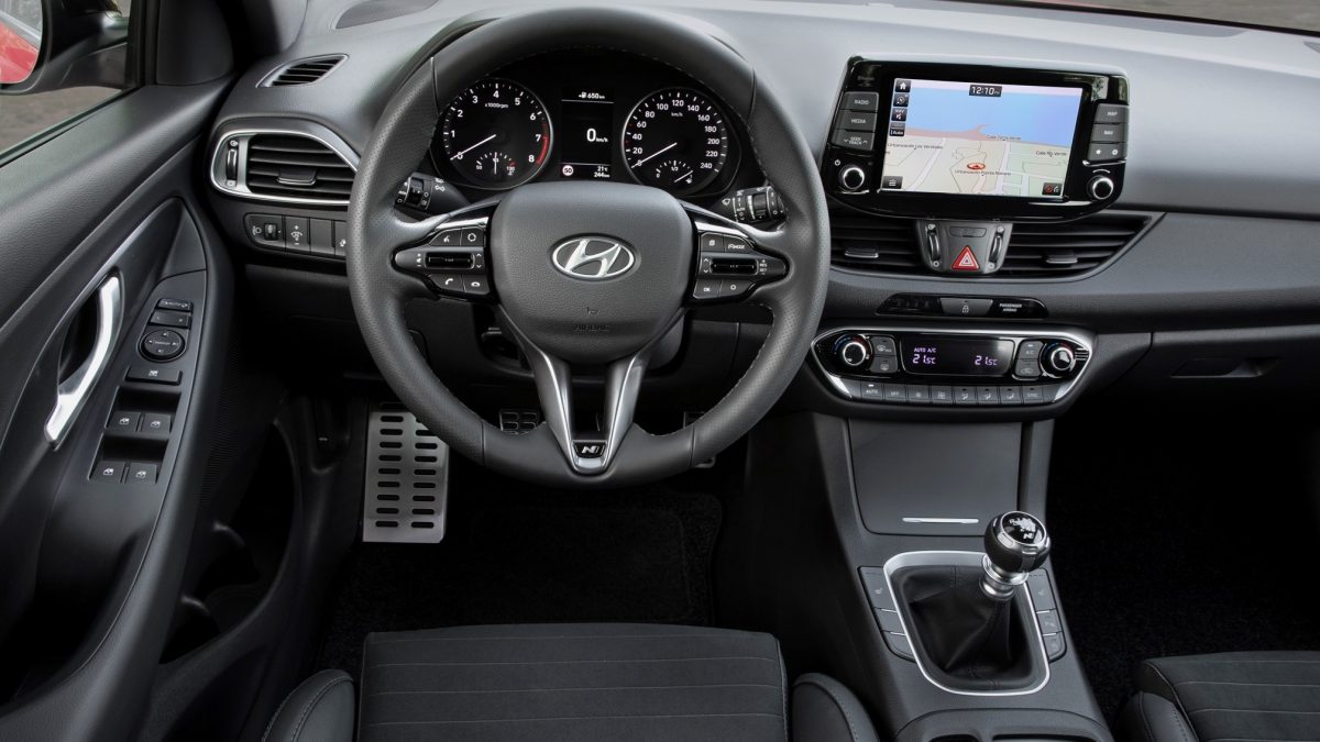 HYUNDAI I30