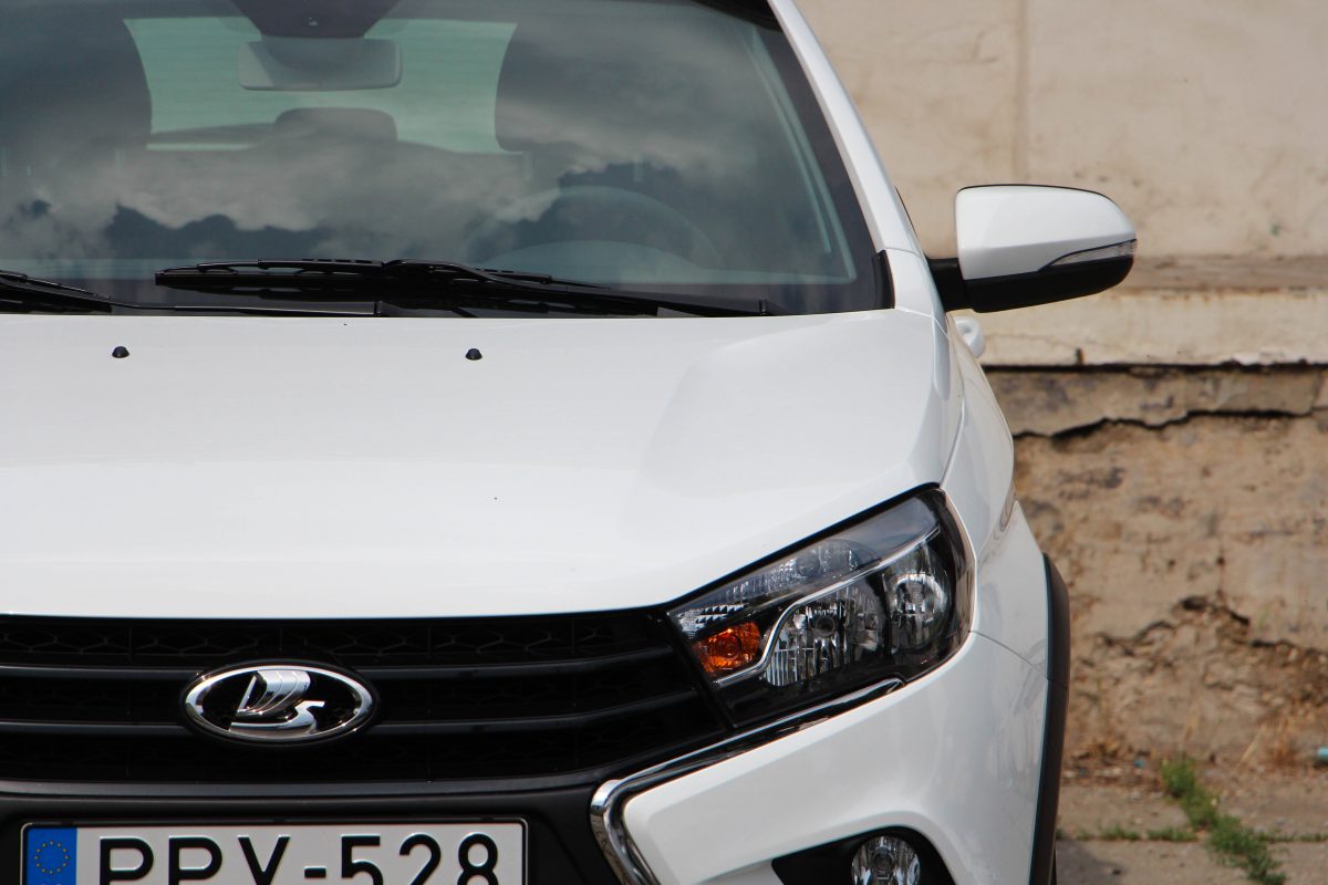 LADA