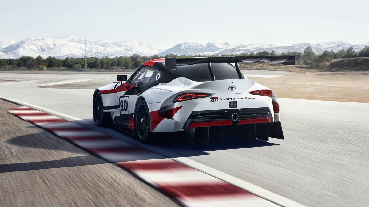 TOYOTA SUPRA
