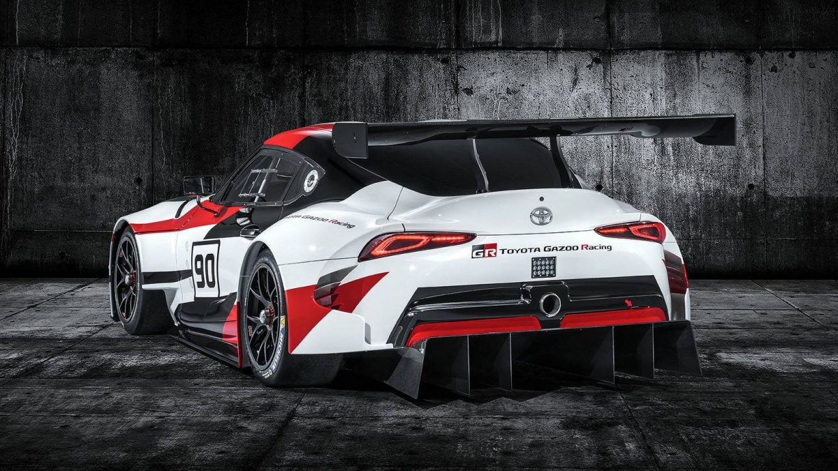 TOYOTA SUPRA
