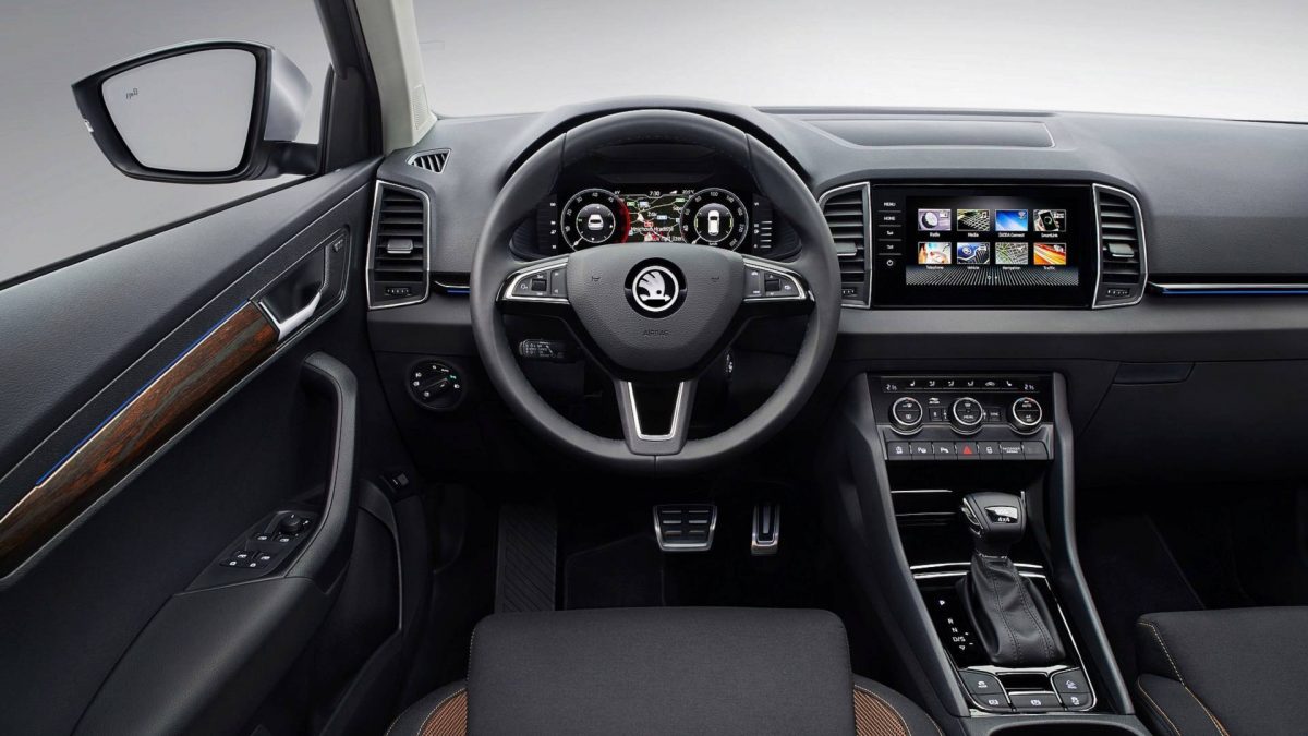 SKODA KAROQ
