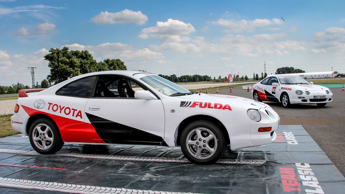 TOYOTA