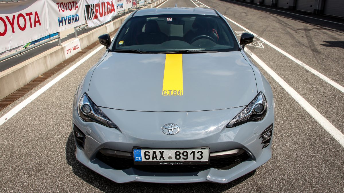 TOYOTA