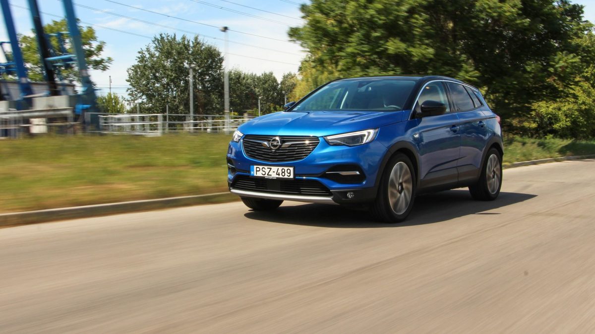 OPEL GRANDLAND X