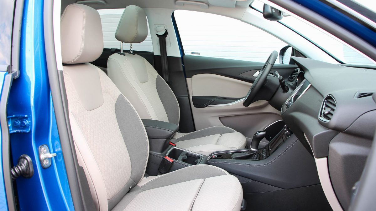 OPEL GRANDLAND X