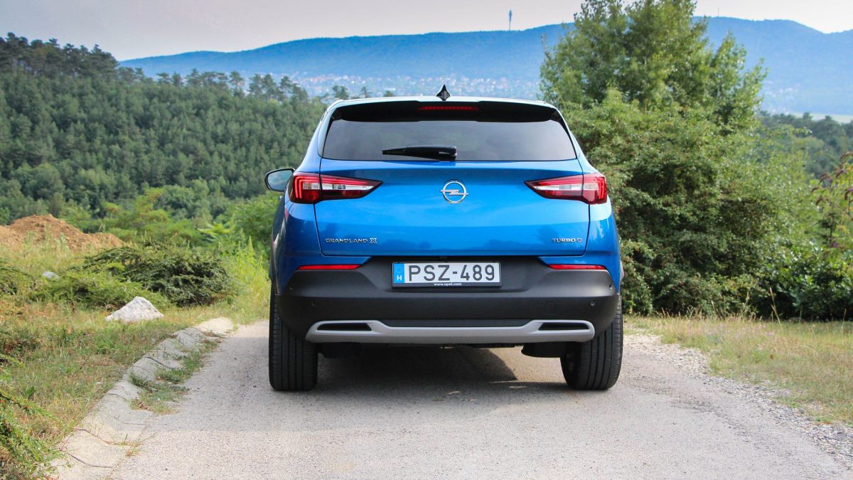 OPEL GRANDLAND X
