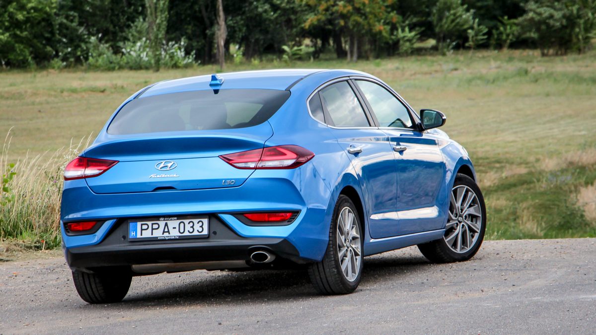 HYUNDAI I30
