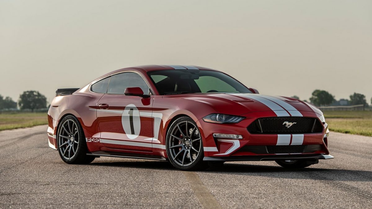 FORD MUSTANG