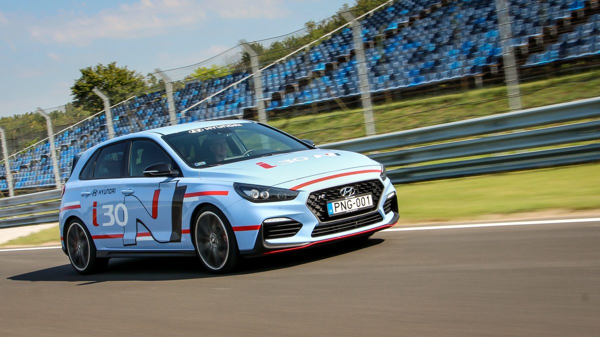 HYUNDAI I30