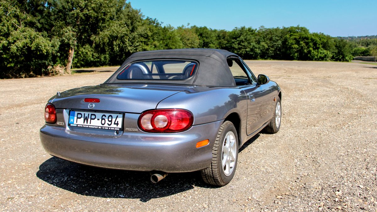 MAZDA MX-5