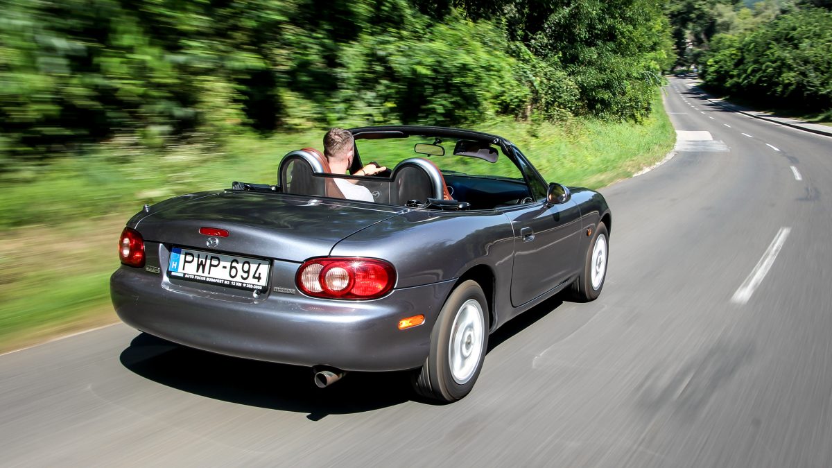MAZDA MX-5