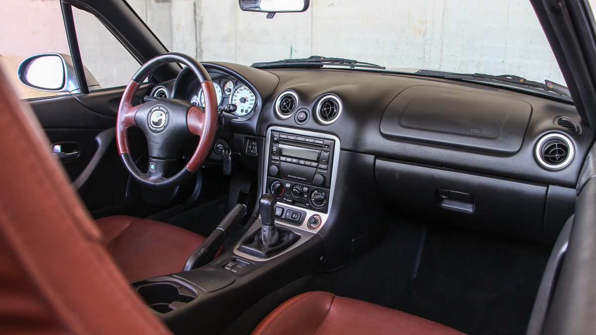 MAZDA MX-5