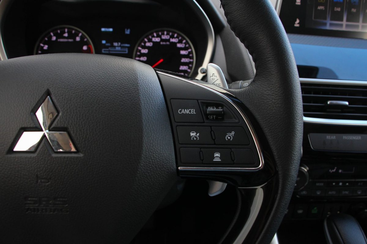 MITSUBISHI ECLIPSE CROSS