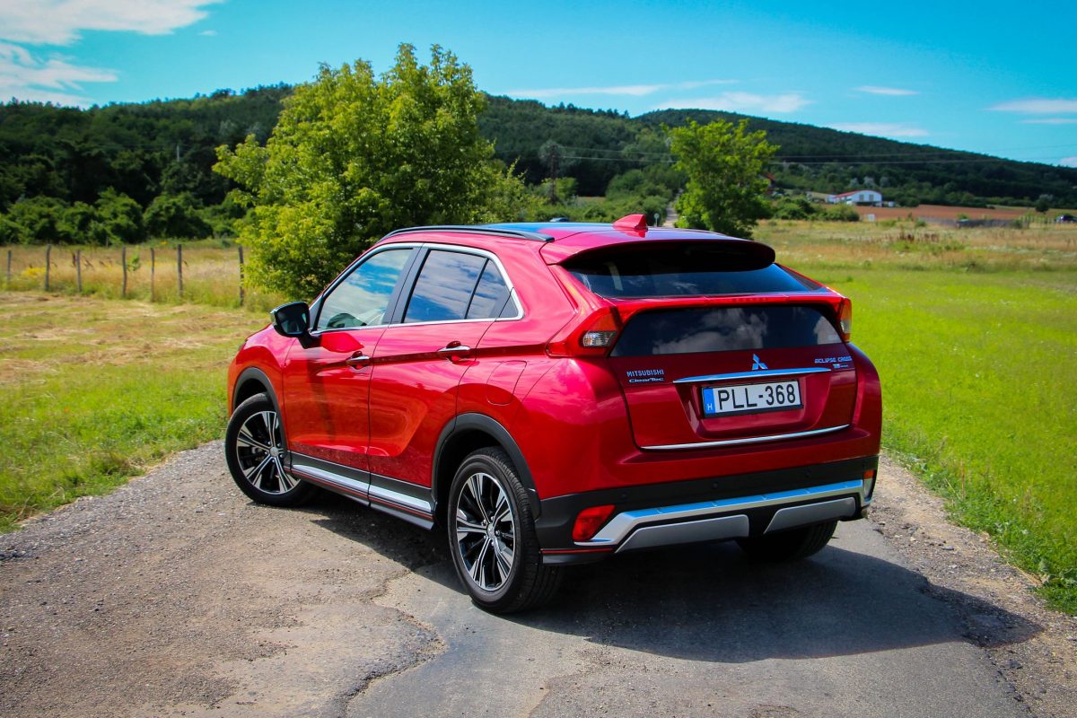 MITSUBISHI ECLIPSE CROSS
