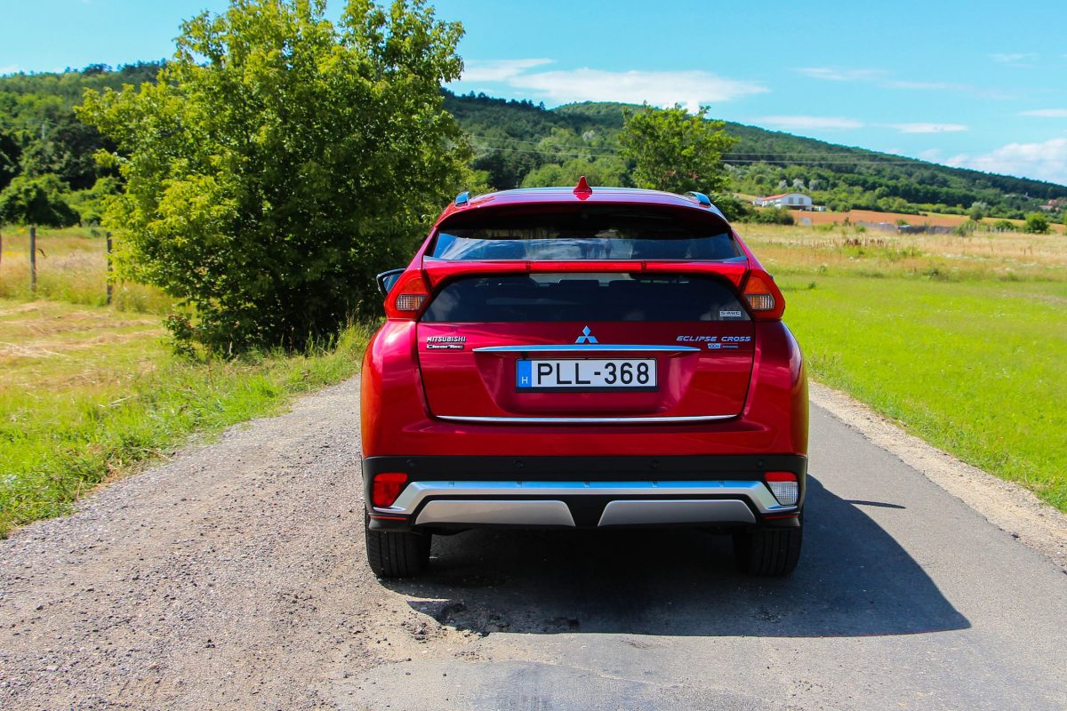 MITSUBISHI ECLIPSE CROSS
