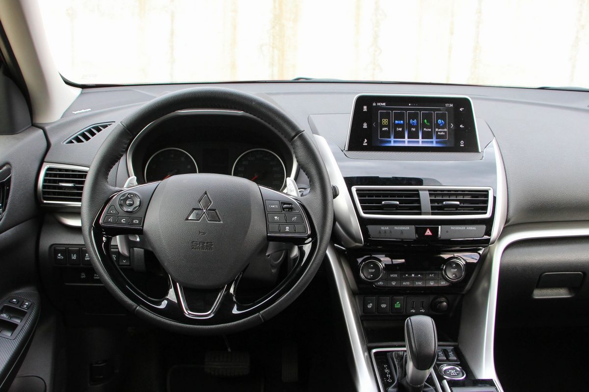 MITSUBISHI ECLIPSE CROSS