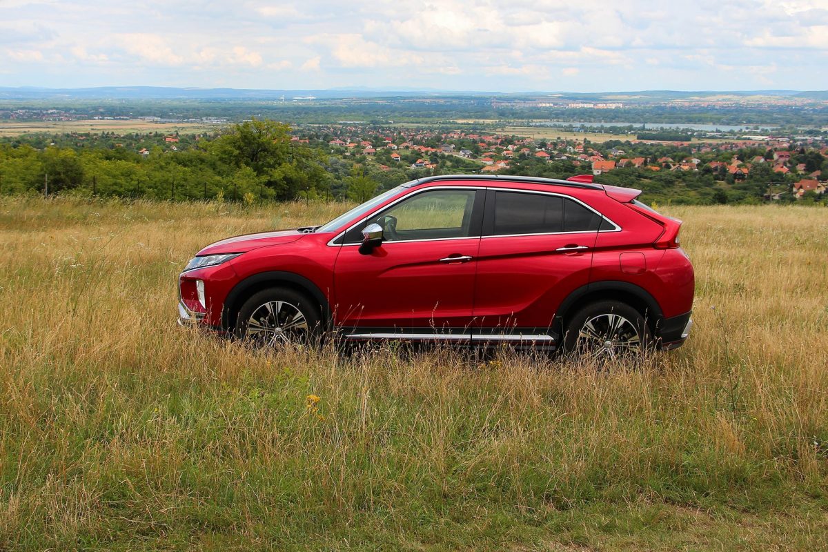 MITSUBISHI ECLIPSE CROSS