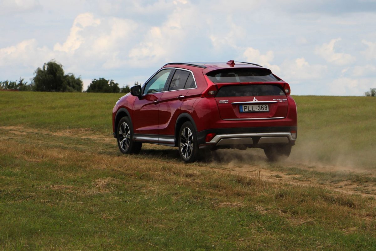 MITSUBISHI ECLIPSE CROSS