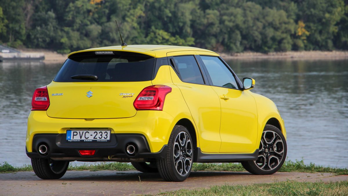 SUZUKI SWIFT