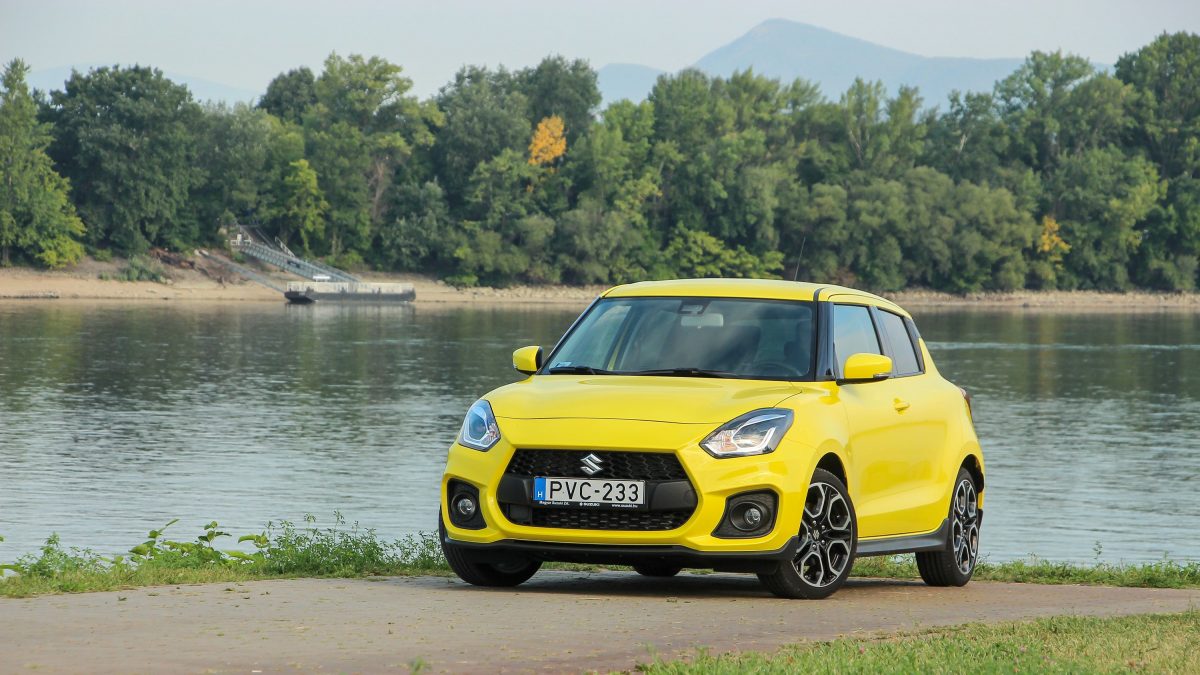 SUZUKI SWIFT