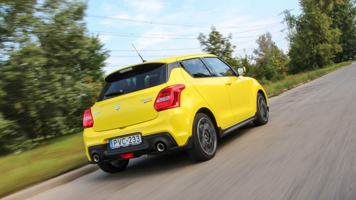 SUZUKI SWIFT