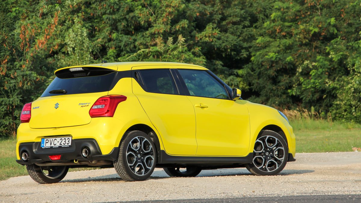 SUZUKI SWIFT