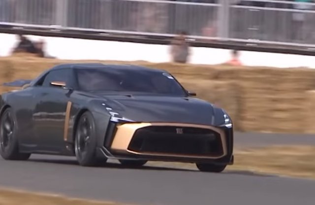 Mozgásban is szédítően jól néz ki az Italdesign Nissanja