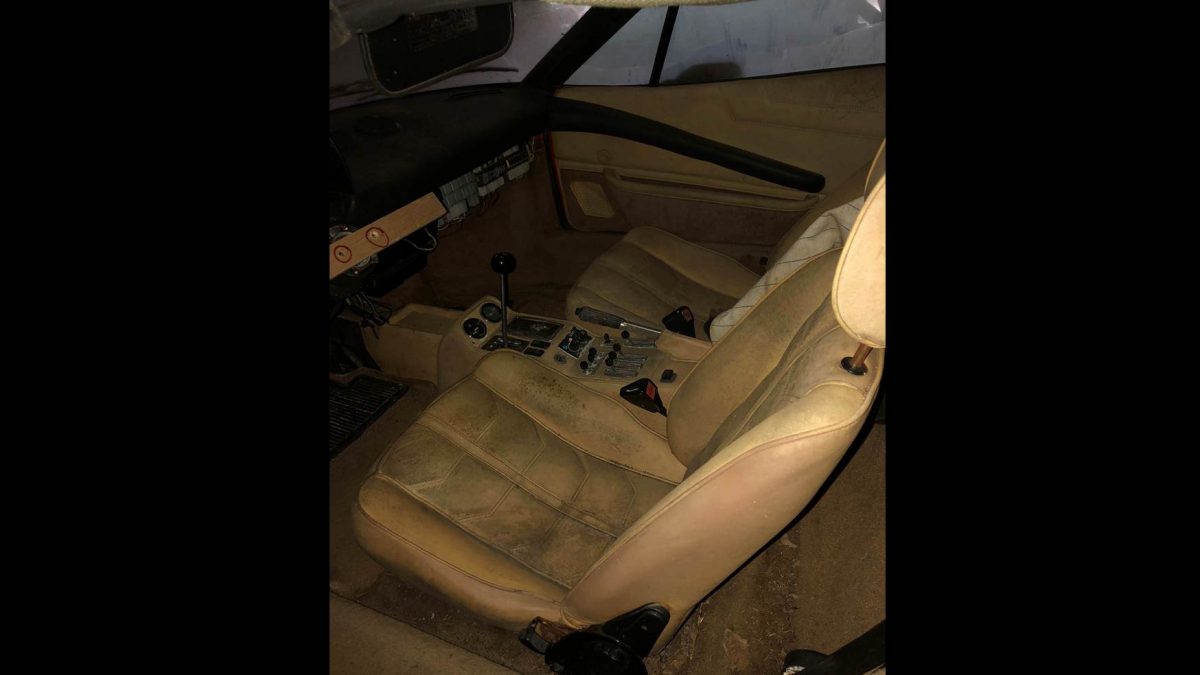 LAMBORGHINI COUNTACH