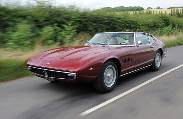Maserati 300 millió forintért