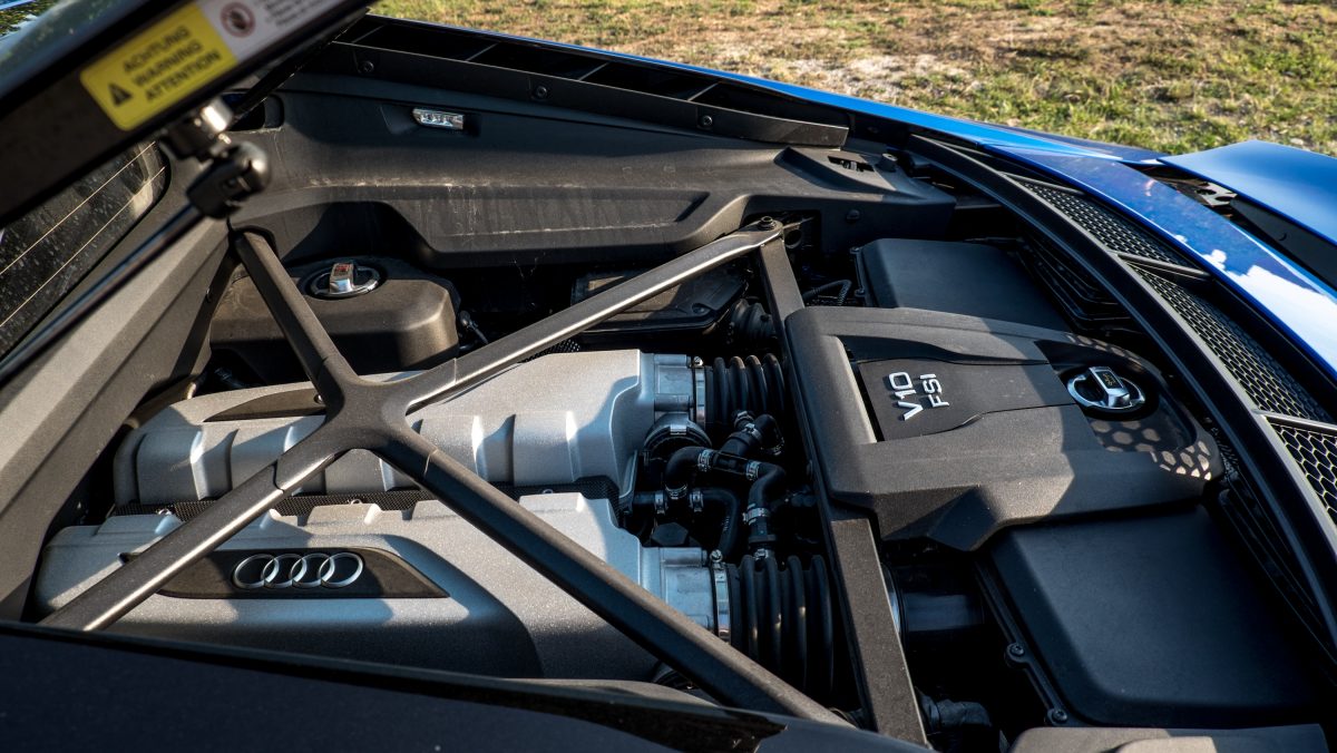 AUDI R8