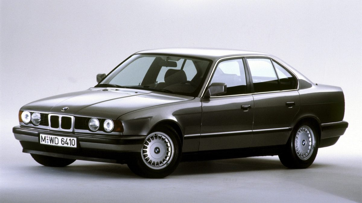 BMW 5-ÖS SOROZAT