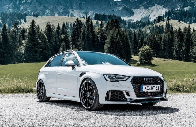 Közel 500 lóerősre izmosította az Audi RS3-at az ABT