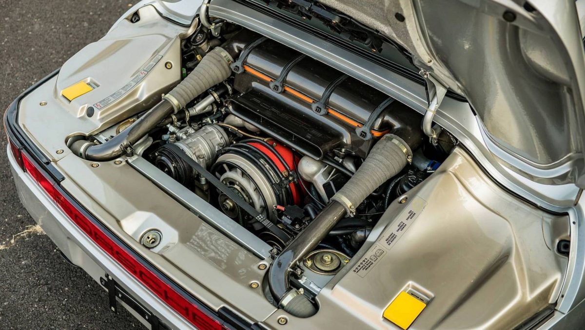 PORSCHE 959