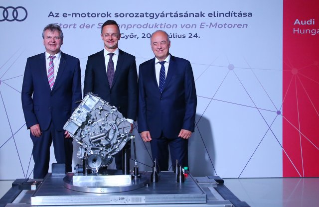 Villanymotorokat gyártanak Győrben
