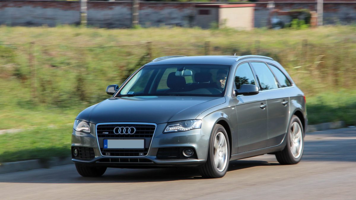AUDI A4